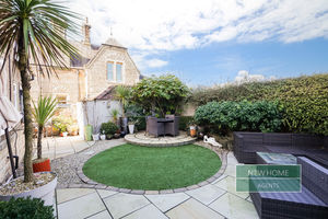 Photo 9- click for photo gallery